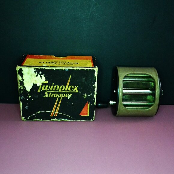 Vintage Twinplex Stropper Razor Blade Sharpener Original Box Bath Display Men's - Picture 1 of 13